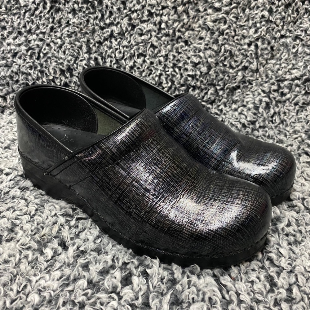 Dansko Linen Patent Clogs US Womens Size 12 Black 406440202